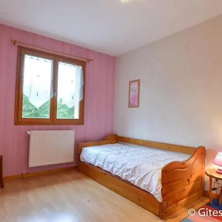 Vakantiehuis Aydat, 4 Pieces, 6 Personnes - Fr-1-630-230
